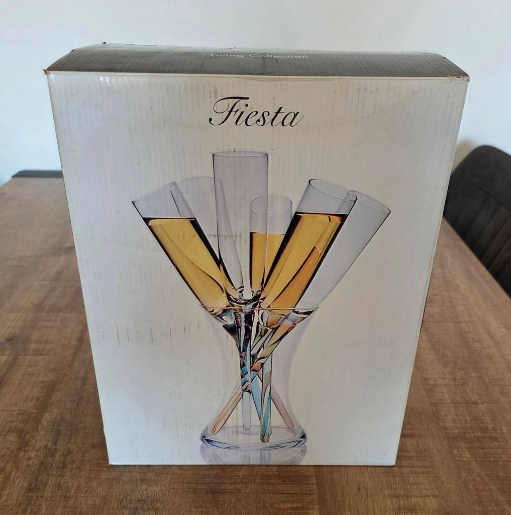 Fiesta Champagne Glazen Set - 6 Stuks met Houder, Huis en Inrichting, Woonaccessoires | Vazen, Overige kleuren, 50 tot 75 cm, Nieuw