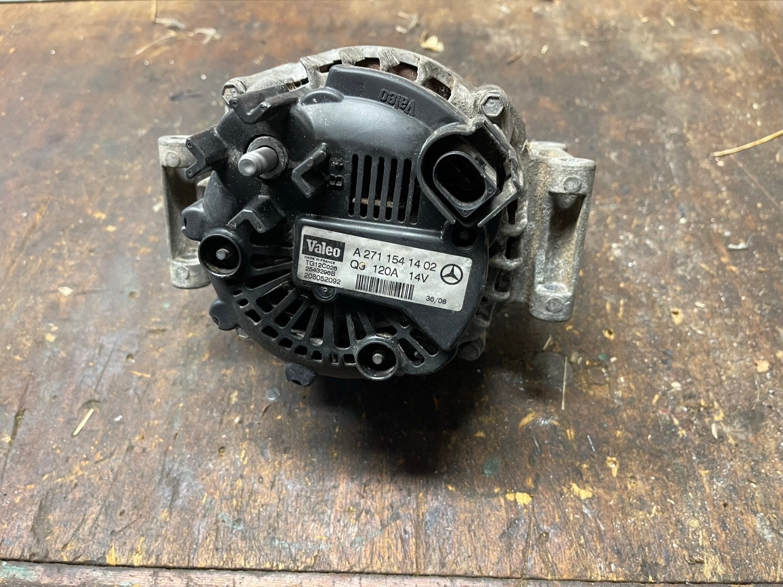 Dynamo voor Mercedes C klasse - Valeo A2711541402, Ophalen of Verzenden, Gebruikt, Mercedes-Benz