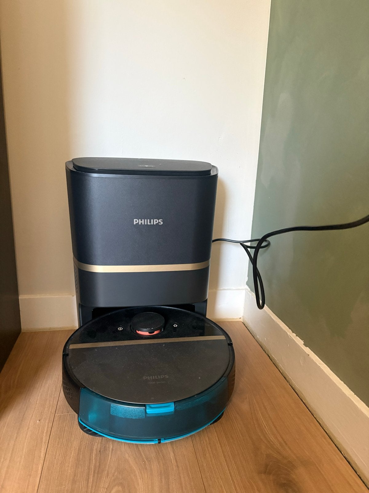 Philips Robotstofzuiger met dweil functie, Witgoed en Apparatuur, Ophalen, Gebruikt, Philips, Automatisch legen