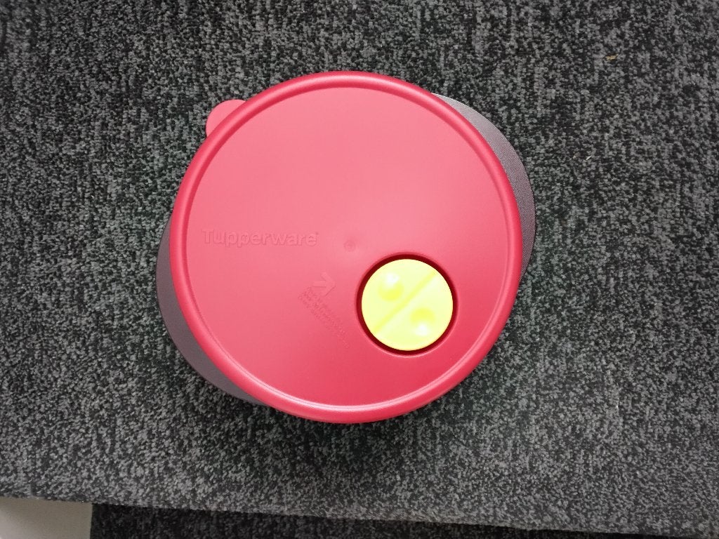 Tupperware bewaardoos Crystalplus Rond 2 liter nieuw, Bewaardoos, Nieuw, Ophalen of Verzenden, Met handvat