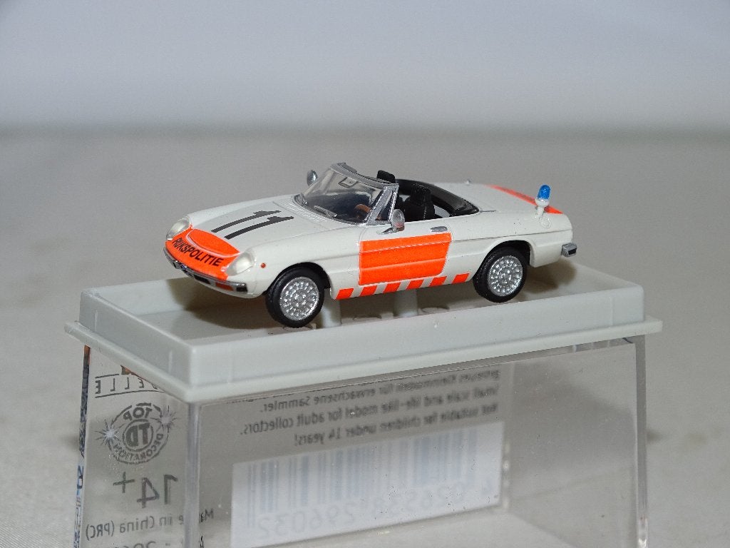 1/87 Brekina  Alfa Spider 2000 Politie, Ophalen of Verzenden, Nieuw, Auto, Brekina