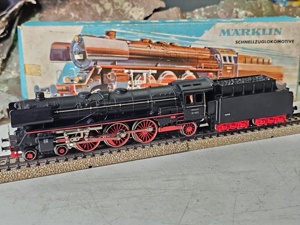 Modeltrein Ho marklin 3048 BR-01 zgan in doos, getest en ok, Wisselstroom, Locomotief, Ophalen of Verzenden, Zo goed als nieuw