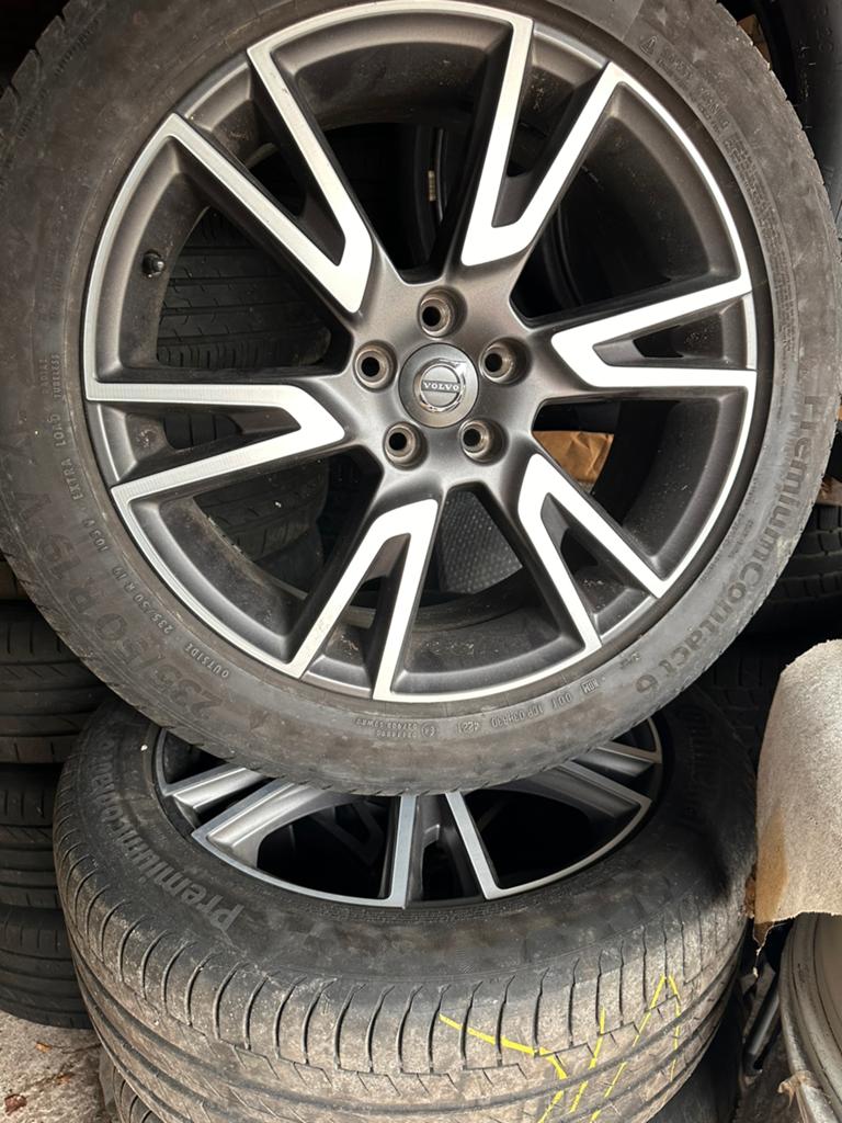 Orrig. Volvo XC40-Xc70-Lynk&Co Zomerset Goed profiel!, Auto-onderdelen, Ophalen, 18 inch, --, Banden en Velgen