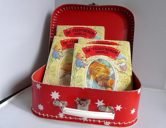 Koffertje met 4  Teddyberen boekjes., Boeken, Kinderboeken | Kleuters, Fictie algemeen, Jongen of Meisje, Ophalen of Verzenden