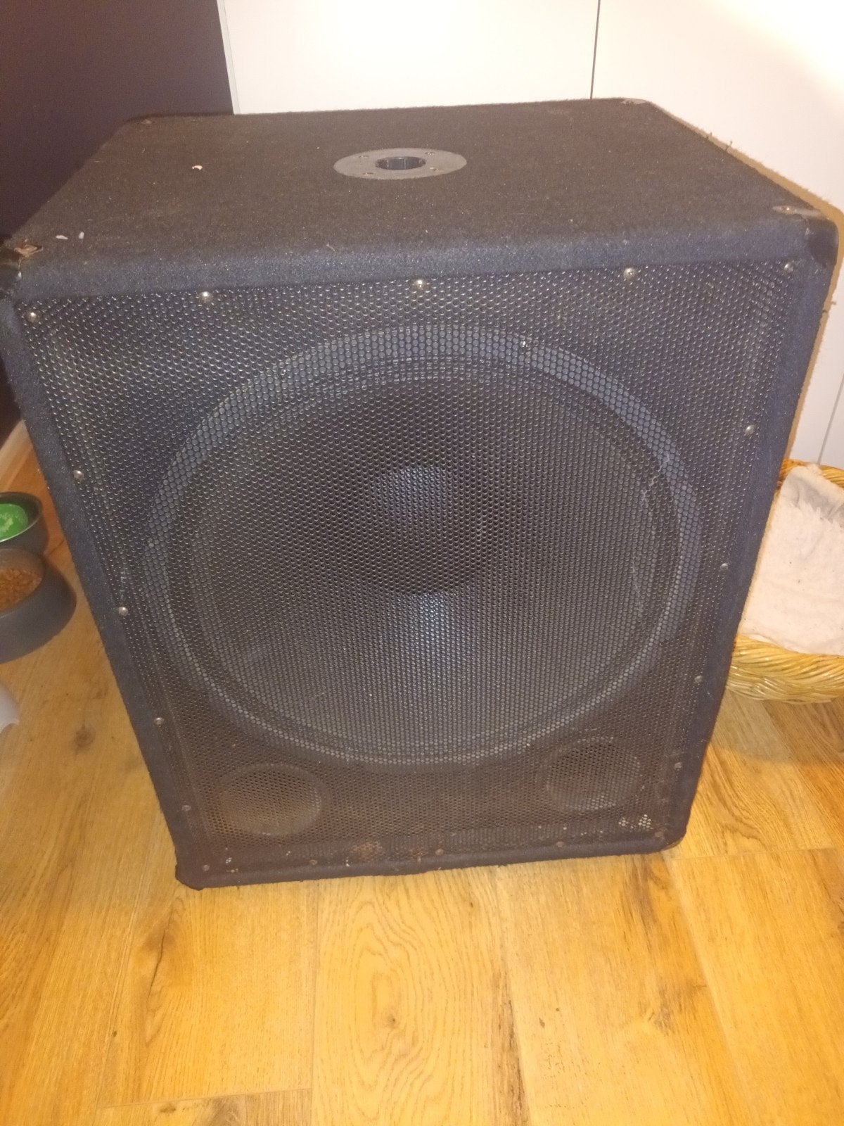 Omnitronic BX-1850, Ophalen, Gebruikt
