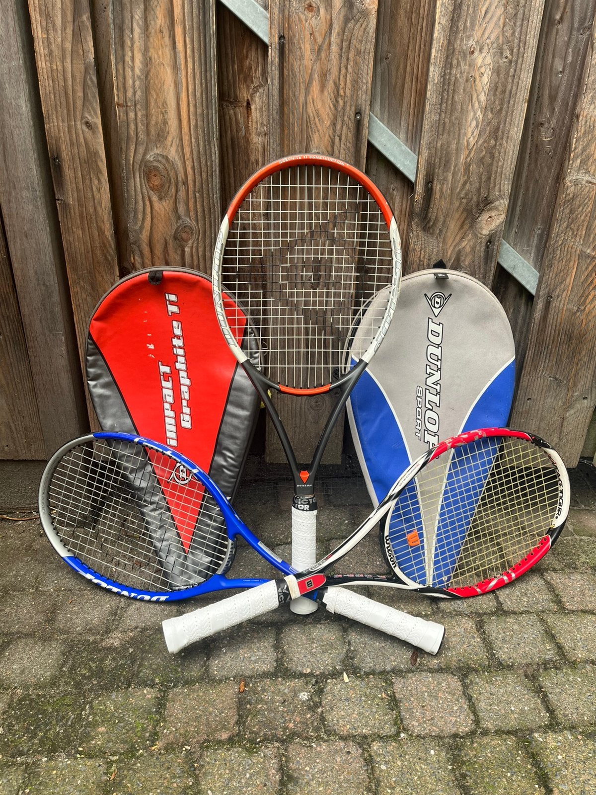 Tennis rackets met mooie opbergtassen, Sport en Fitness, Ophalen of Verzenden, Gebruikt, Racket, Dunlop