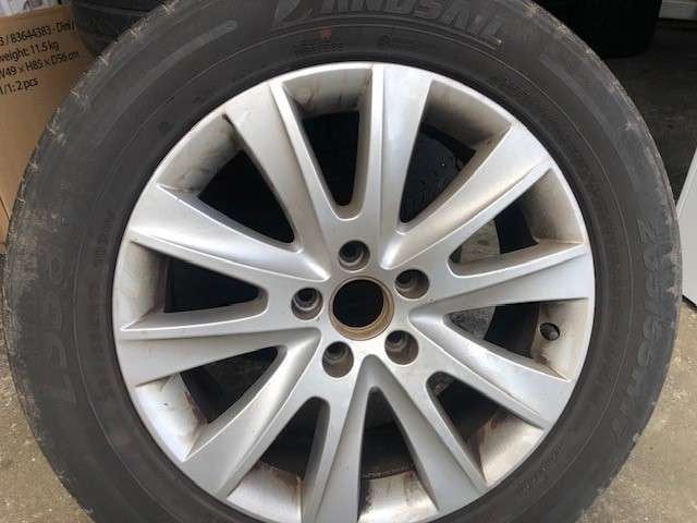 Set zomerbanden op lichtmetalen velgen voor een VW Tiguan!!, Gebruikt, Banden en Velgen, Niet ingevuld, 17 inch