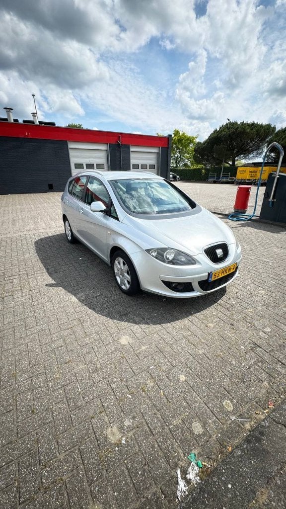 Seat Altea XL 1.6 75KW 2009| Grijs | NEW APK, Auto's, 1334 kg, Zwart, 4 cilinders, Altea XL