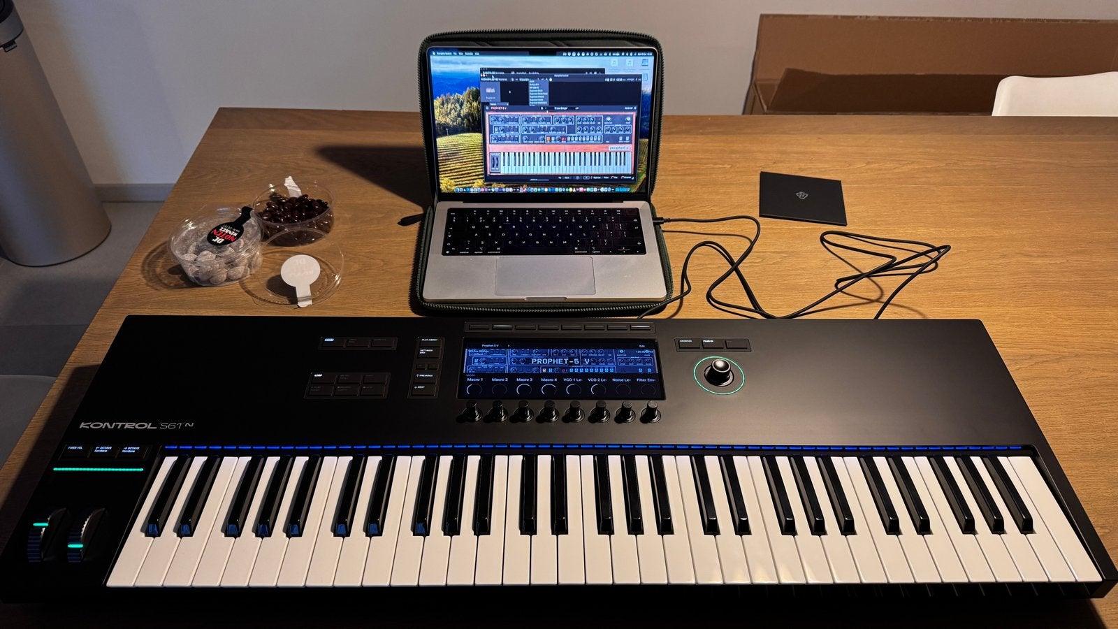 Native Instruments Komplete Kontrol S61 MK3 Controller, 61 toetsen, Zo goed als nieuw, Aanslaggevoelig, Ophalen