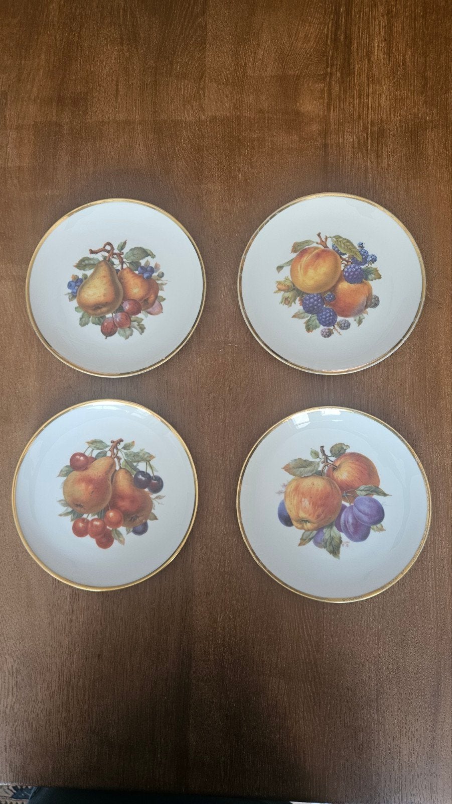 4 Porseleinen Borden met Fruitdecor - Bohemia, Ophalen of Verzenden