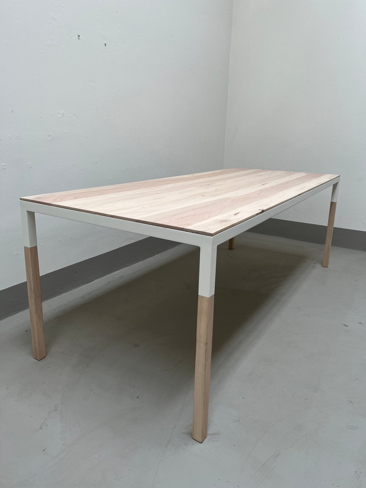 Tiemen eettafel van Pilat & Pilat, Ophalen