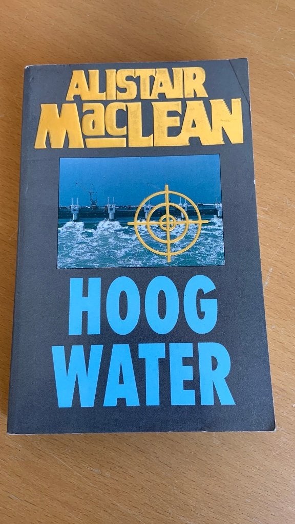 Alistair MacLean - Hoog water, Ophalen of Verzenden