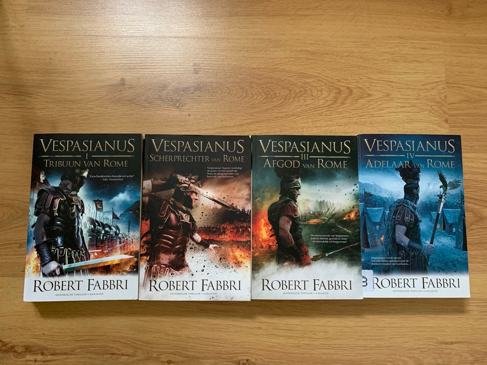 Vespasianus serie - Robert Fabbri (deel 1-4), Ophalen of Verzenden, Gelezen