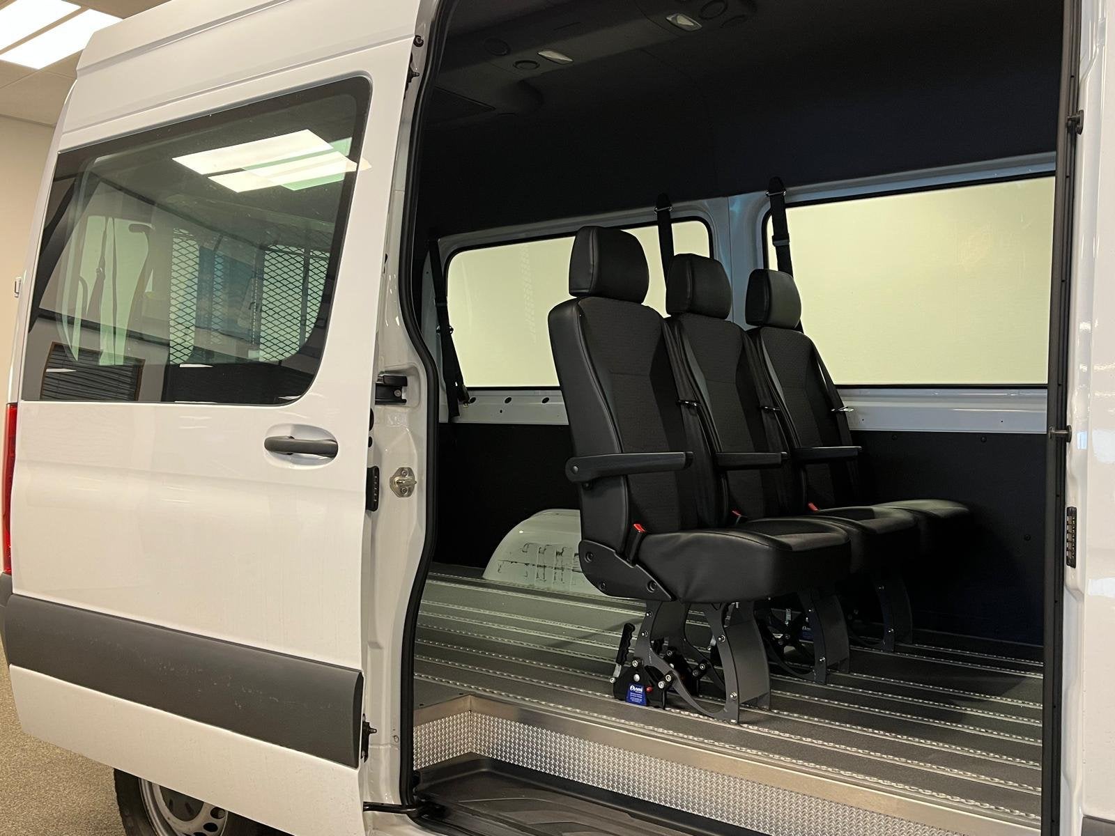 Mercedes Sprinter 311 L2H2 Rolstoelbus Groepsvervoer 6+2, Stof, Gebruikt, Zwart, 4 cilinders