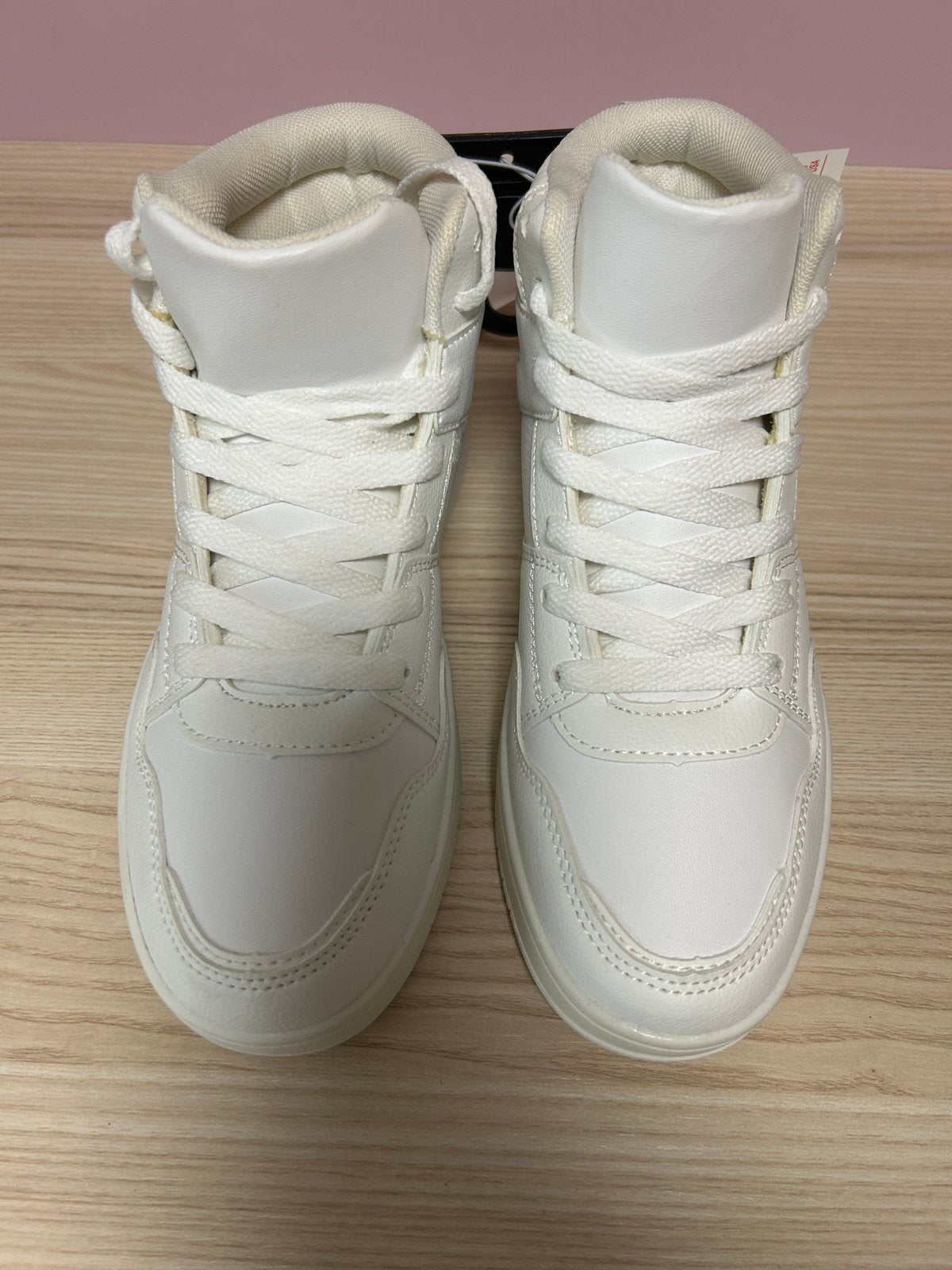 Witte hoge sneakers Primark maat 36 nieuw!, Wit, Nieuw, Ophalen of Verzenden, Sneakers of Gympen