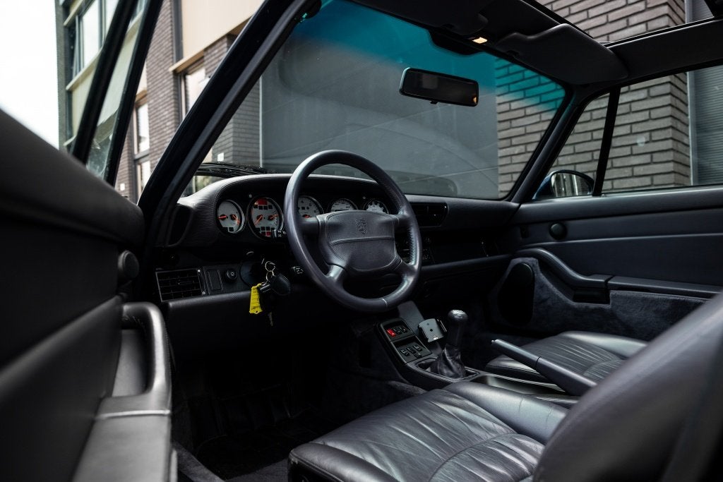 Porsche 911 3.6 Turbo (bj 1996), Auto's, 12 maanden, Blauw, Leder, Bedrijf