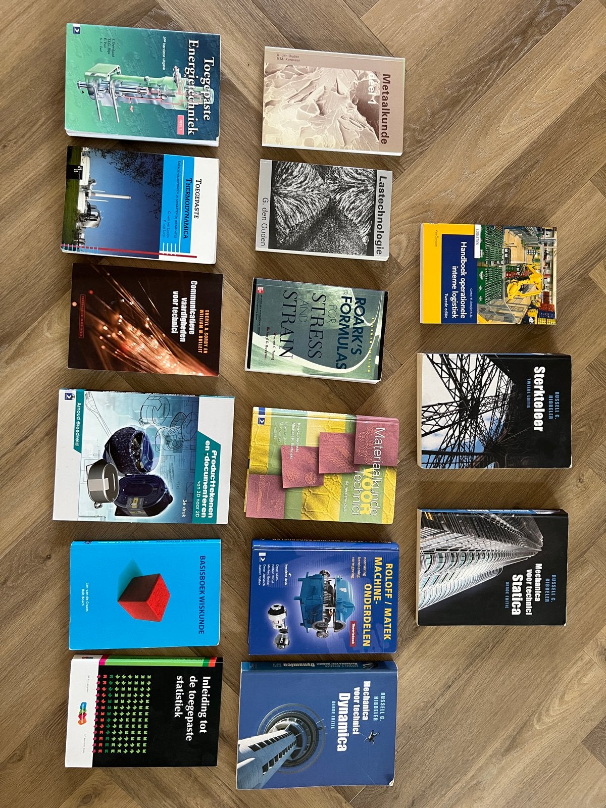 Studie boeken: Werktuigbouwkunde, Elektrotechniek, etc., Ophalen, Gelezen, Werktuigbouwkunde