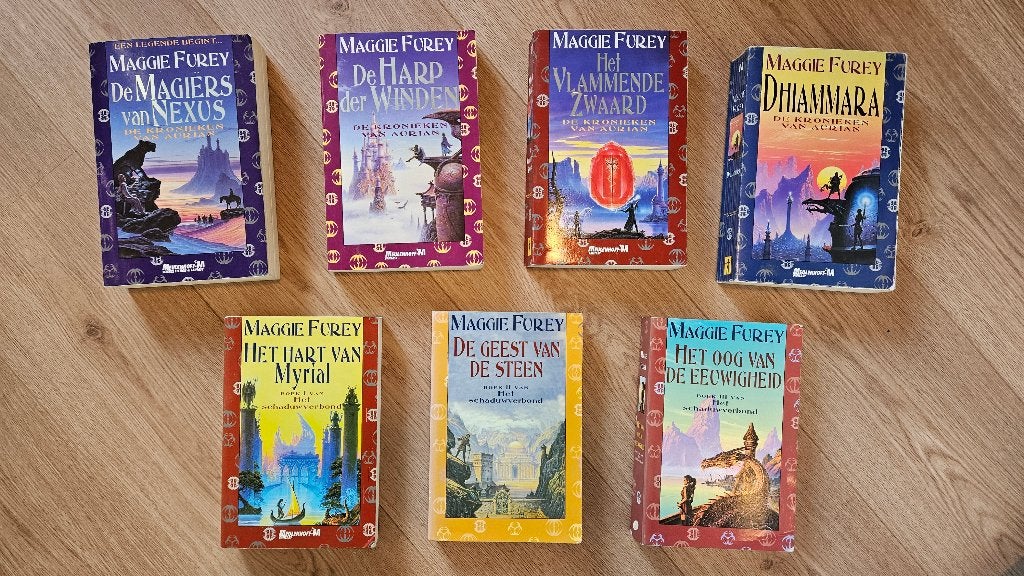 Maggie Furey - De Kronieken van Aurian & Het Schaduwverbond, Boeken, Ophalen, Gelezen, Maggie Furey