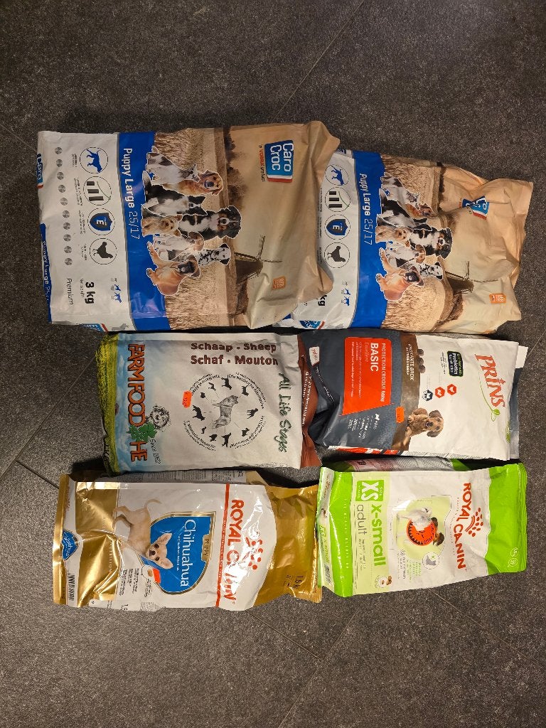 Diverse zakken hondenvoer, Ophalen of Verzenden, Hond