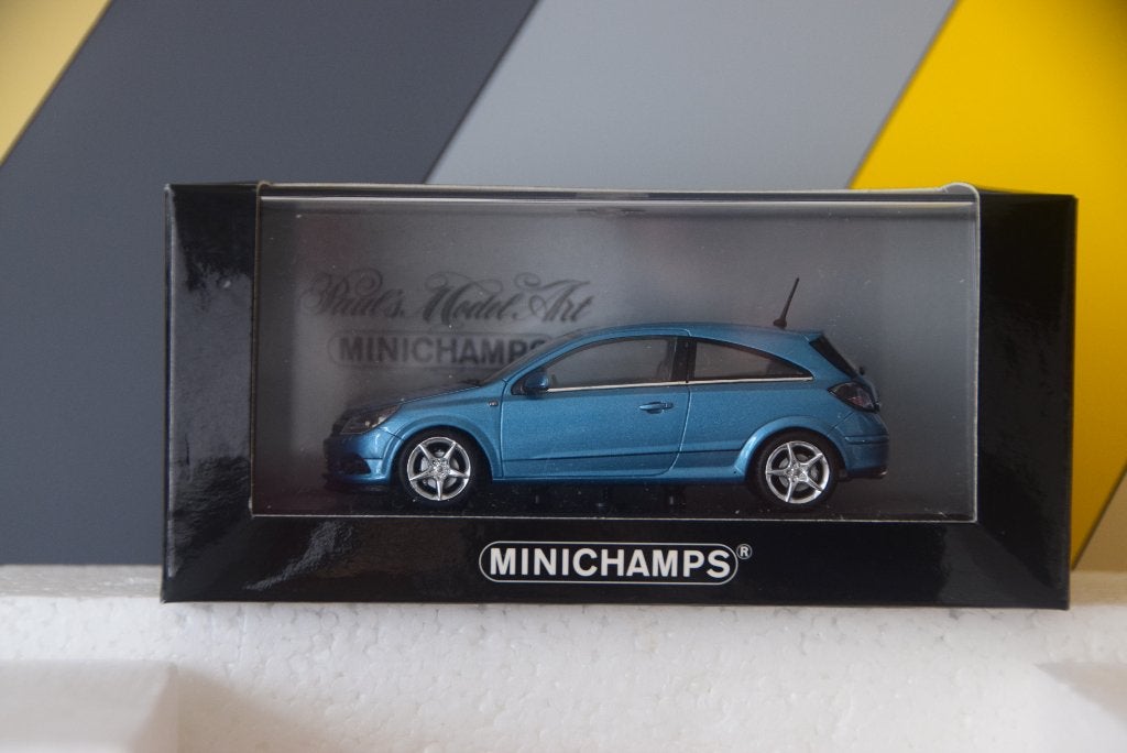 opel astra - h - van alles wat, Hobby en Vrije tijd, Modelauto's | 1:43, Ophalen of Verzenden, Nieuw, Auto