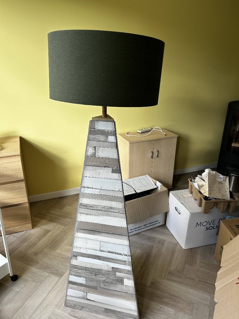 Free Standing Lamp, Ophalen, Gebruikt, 150 tot 200 cm