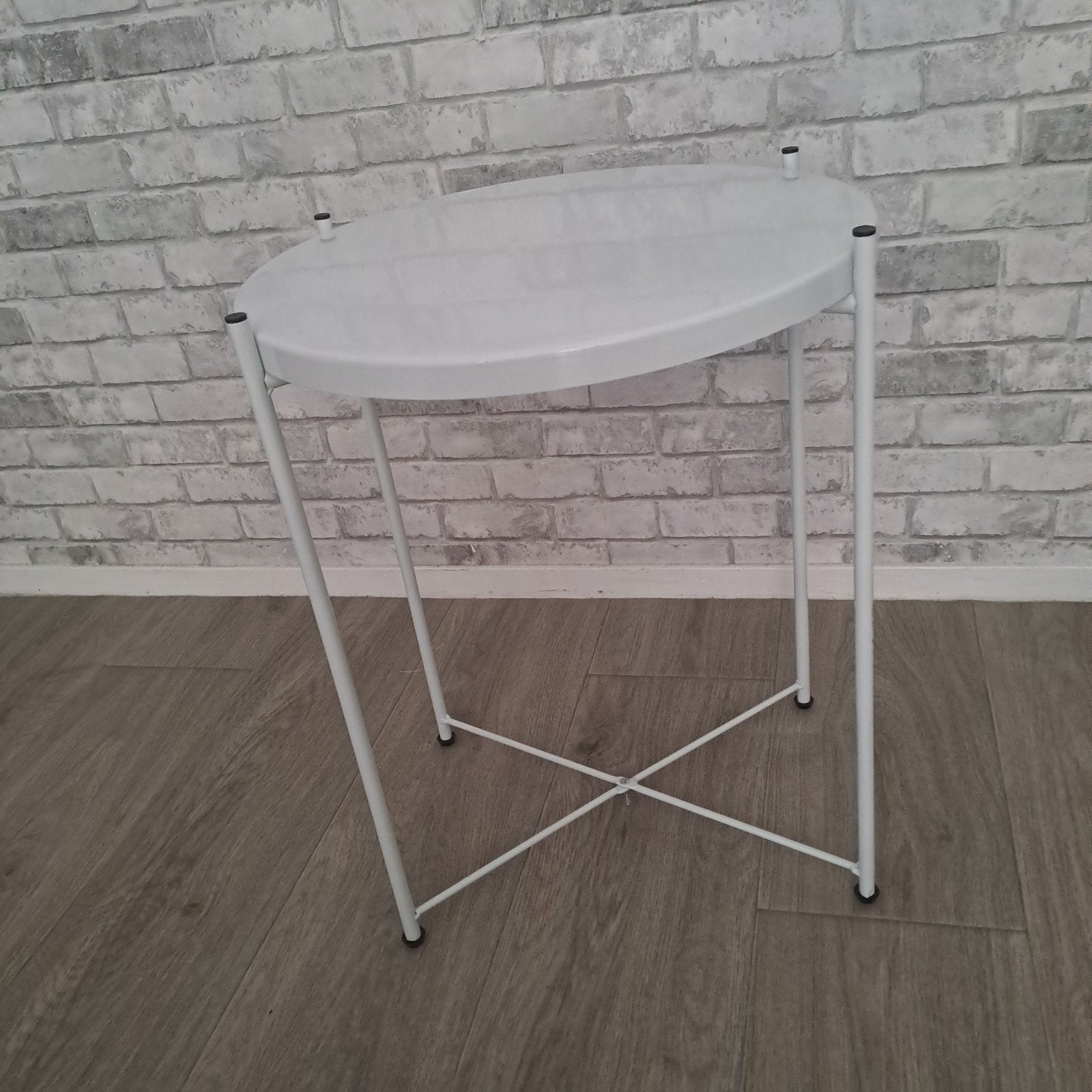 Wit metalen bijzet tafeltje, Ophalen, Minder dan 45 cm, Minder dan 55 cm, Metaal of Aluminium