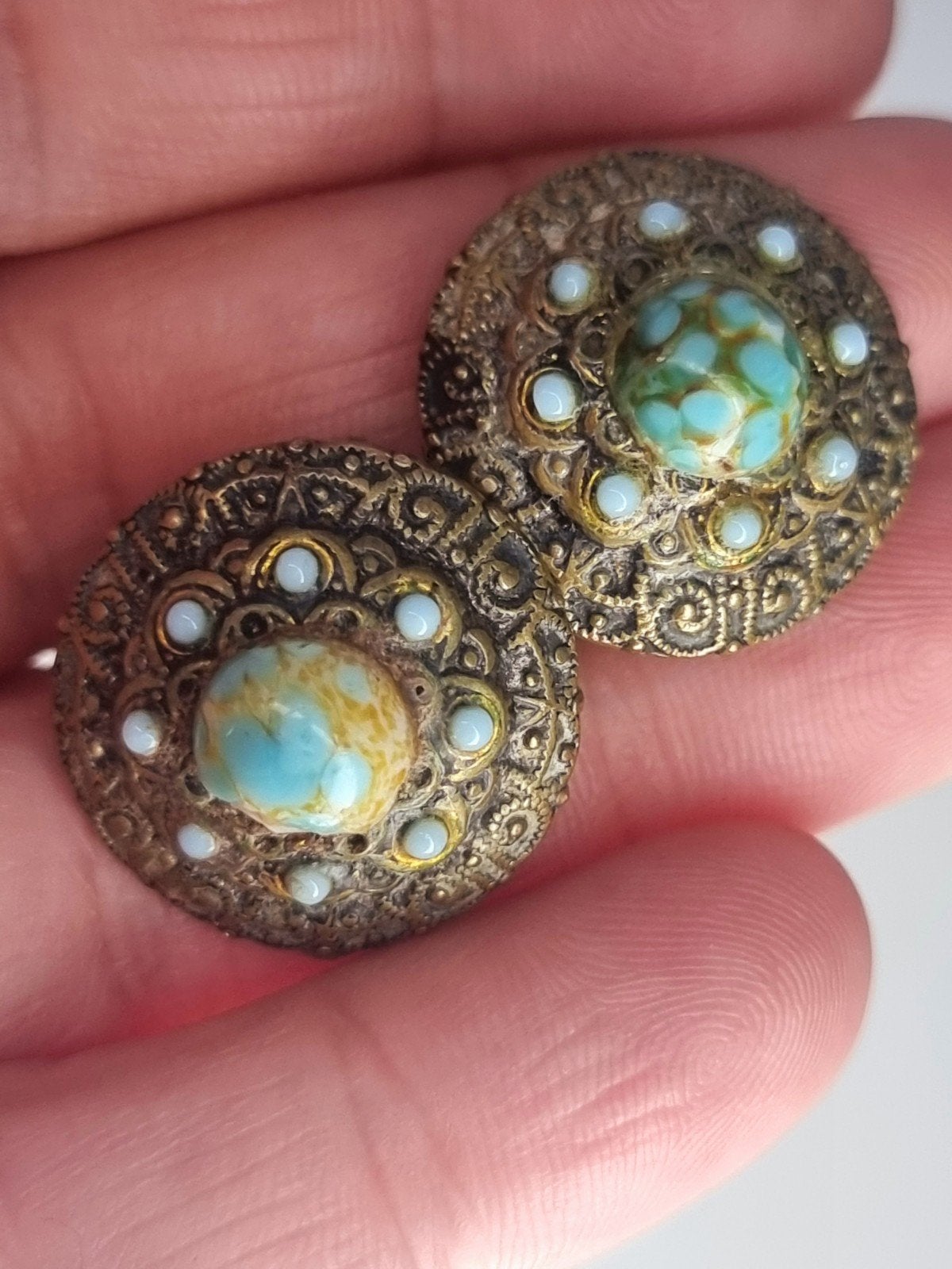 Vintage 1960 turkoois stenen oorbellen, Sieraden, Tassen en Uiterlijk, Ophalen of Verzenden, Overige materialen, Oorbellen