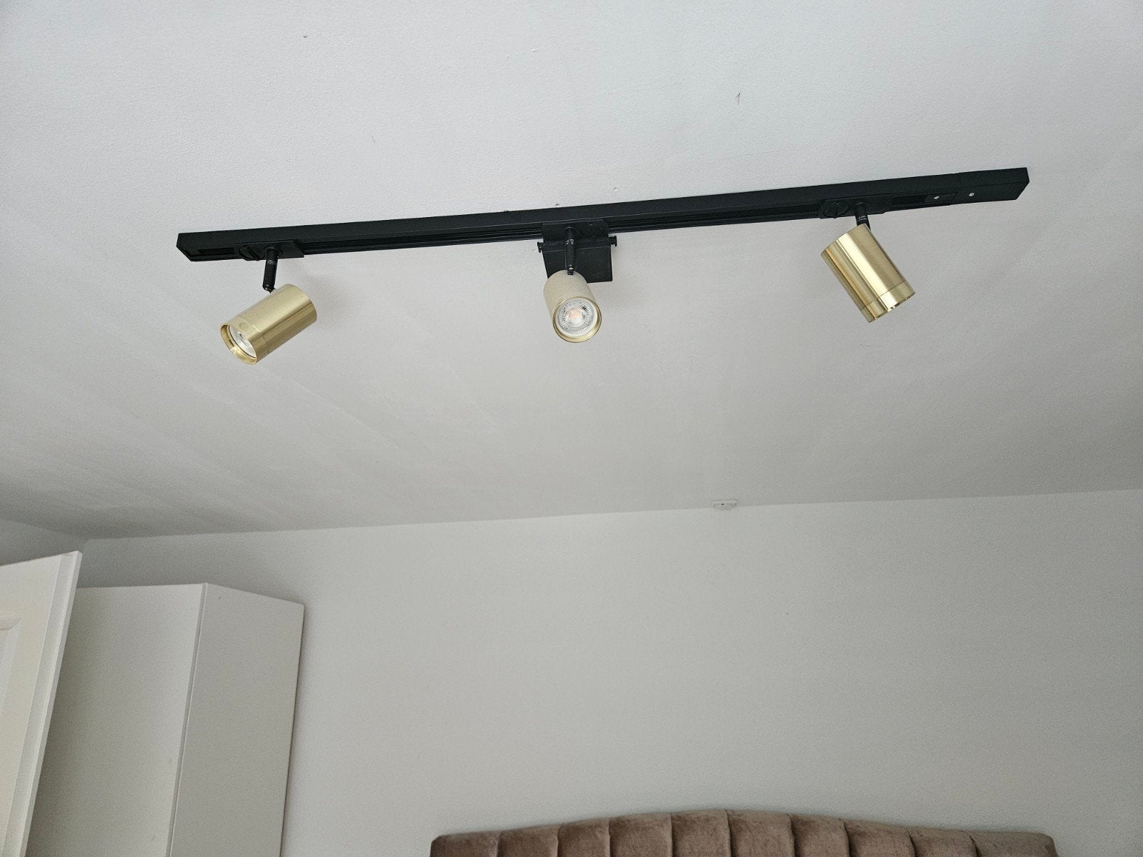 spotrail zwart met goud zonder lampjes, Ophalen