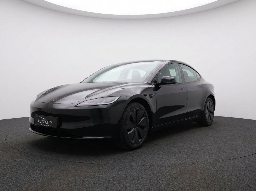 Tesla Model 3 RWD 60 kWh | FSD4 AMD Ryzen | Panorama dak | L, Auto's, Tesla, Automaat, 0 cilinders, Gebruikt, Zwart