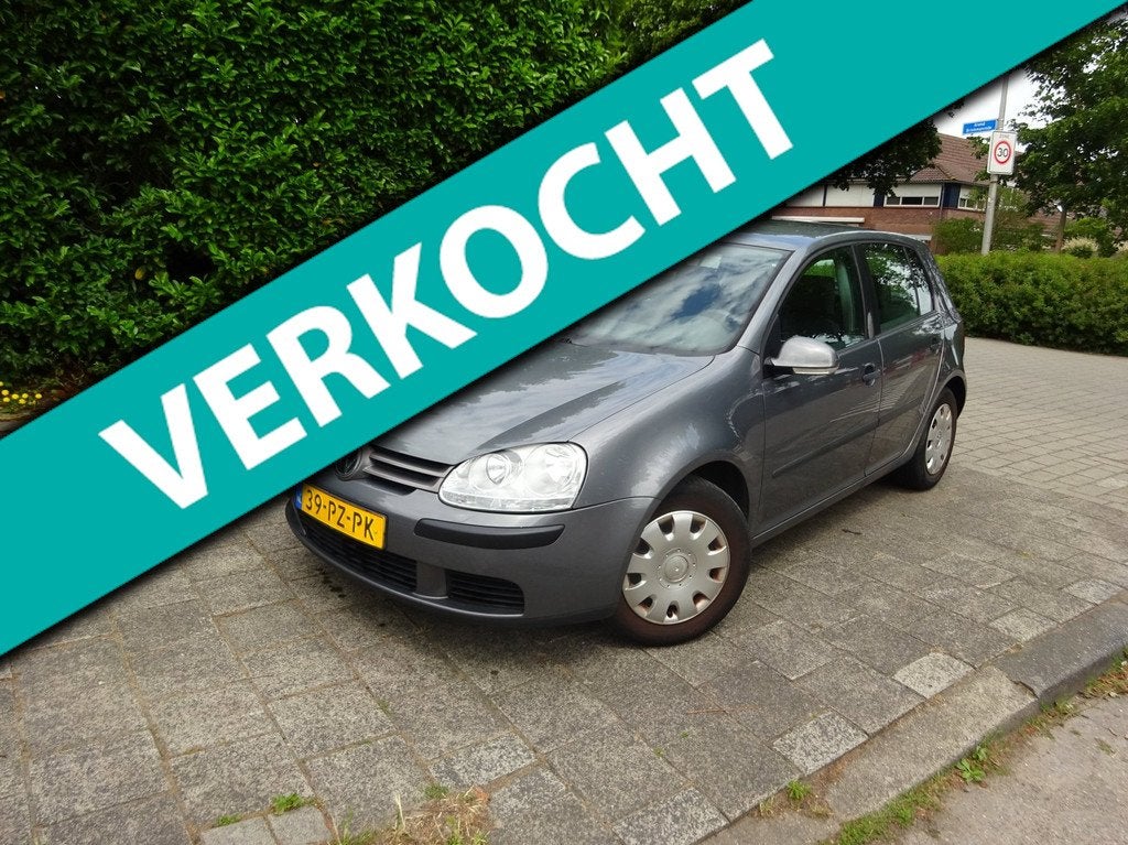 Volkswagen Golf 1.6 FSI Trendline, Voorwielaandrijving, Gebruikt, Origineel Nederlands, Handgeschakeld