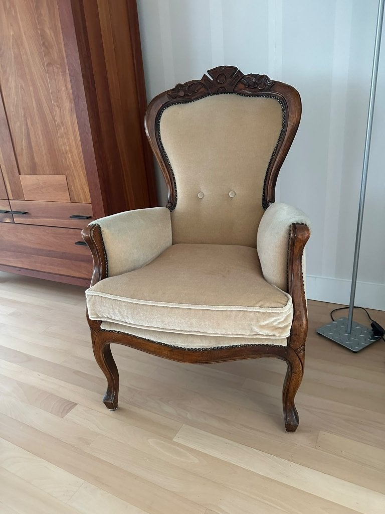 Louis Philippe fauteuil, beige velours, gesneden kuif, Ophalen