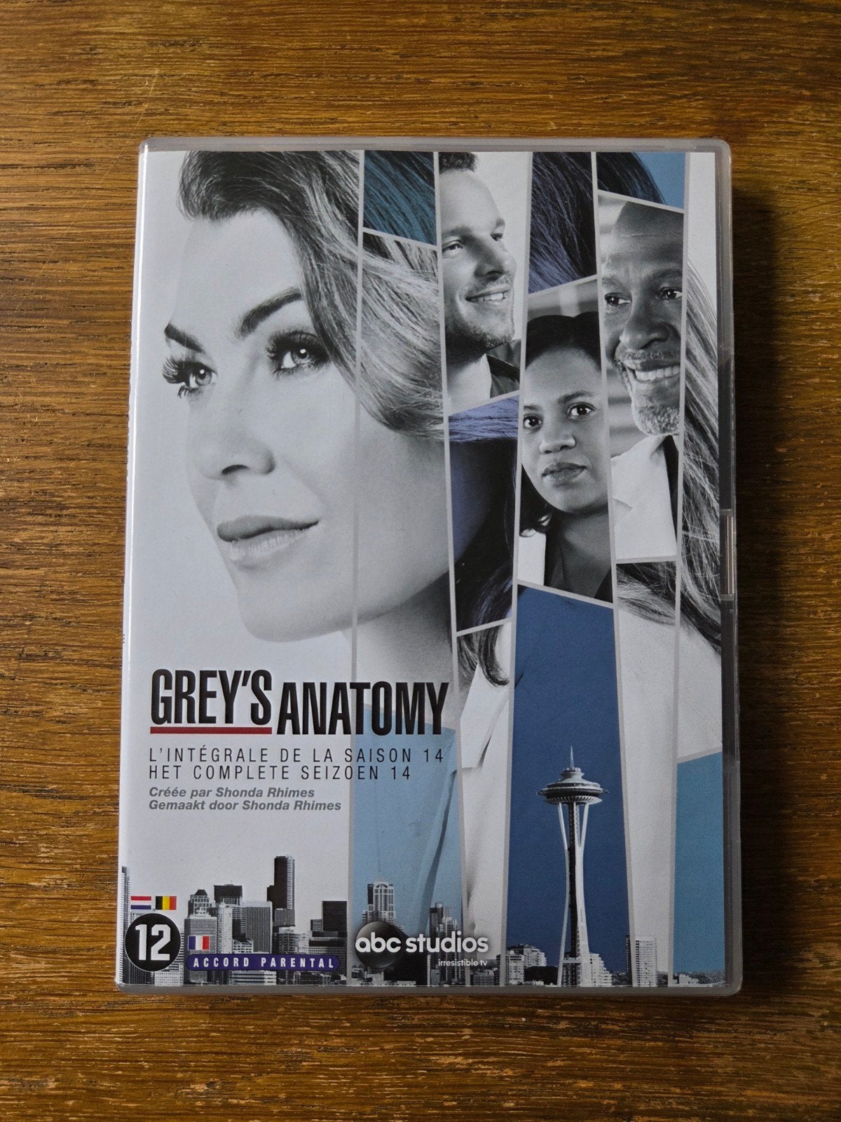 Grey's Anatomy - Het Complete Seizoen 14 DVD Boxset, Cd's en Dvd's, Dvd's | Tv en Series, Engels, Ophalen of Verzenden, Zo goed als nieuw