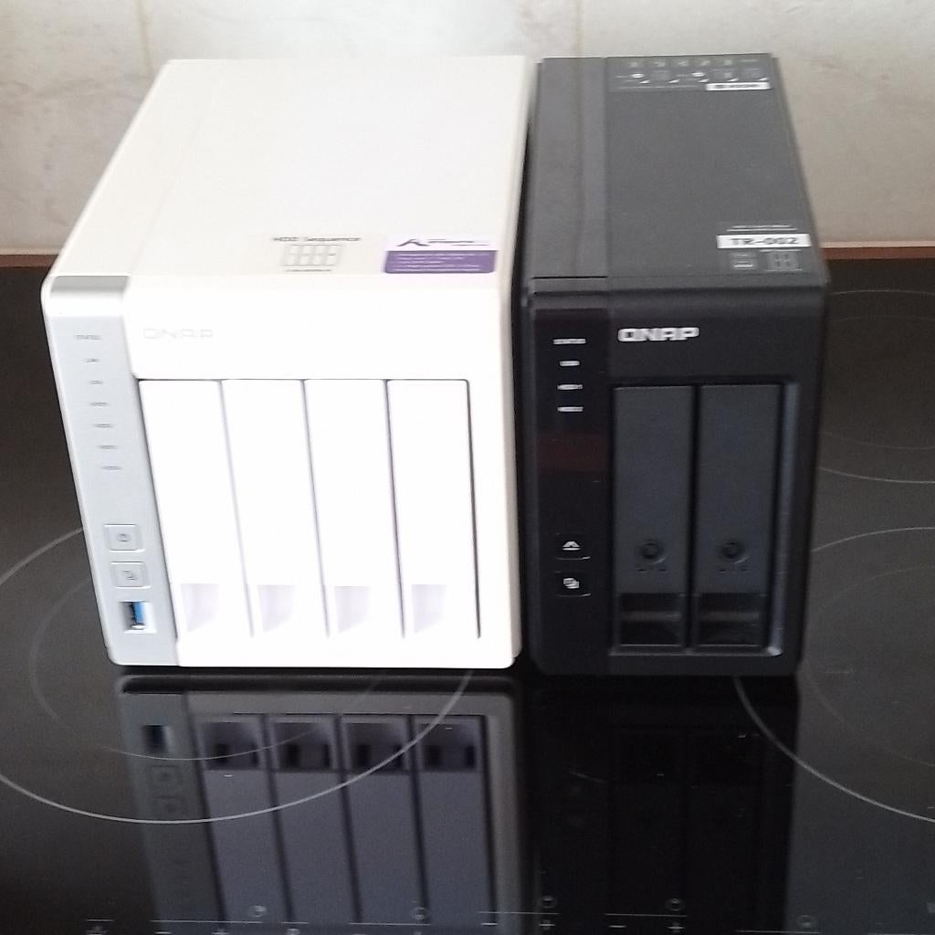 NAS en DAS combinatie, Computers en Software, Ophalen of Verzenden, Gebruikt
