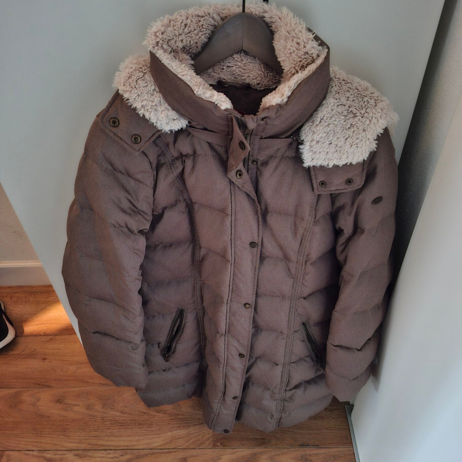 mooie EDC dames winterjas , maat xl kleur  beige, Ophalen, Beige, Maat 42/44 (L), EDC by Esprit