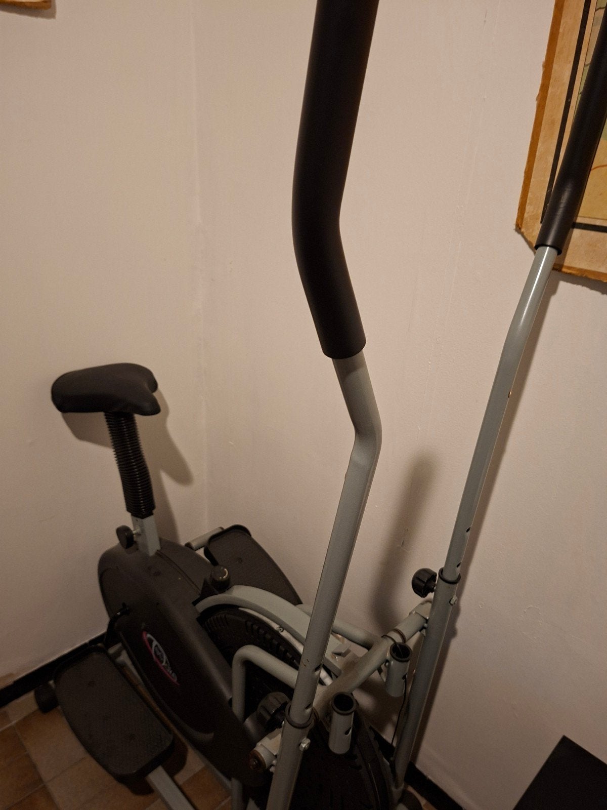 Crosstrainer / Hometrainer 2-in-1 - Goed voor cardio, Ophalen, Gebruikt, Crosstrainer, Metaal