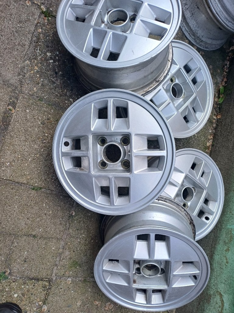 MANTA B..OPRUIMING.., Ophalen of Verzenden, Gebruikt, Oldtimer onderdelen