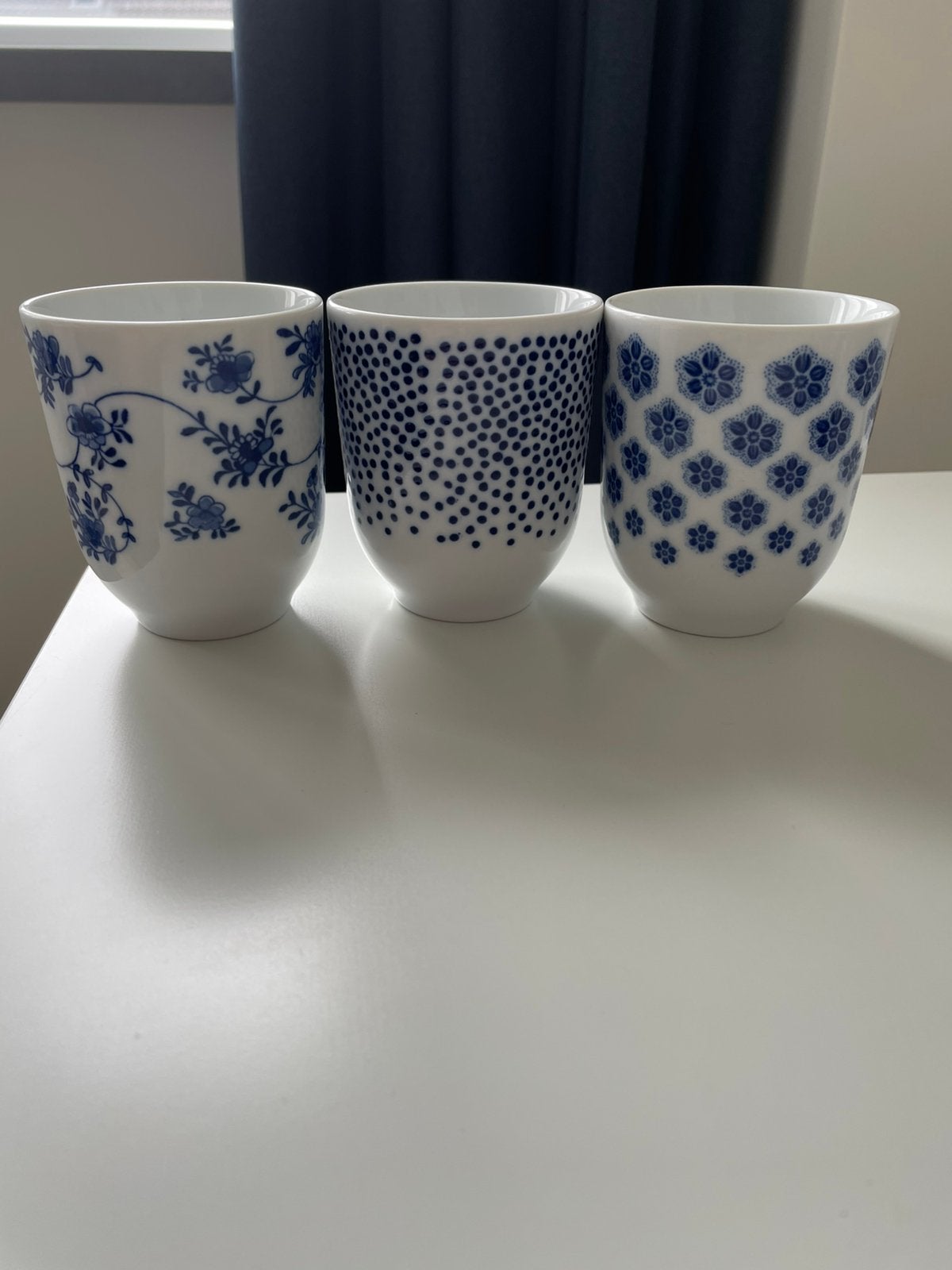 IKEA entusiasm blauw en wit patroon set van 3 porselein, Huis en Inrichting, Ophalen of Verzenden, Zo goed als nieuw, Overige stijlen