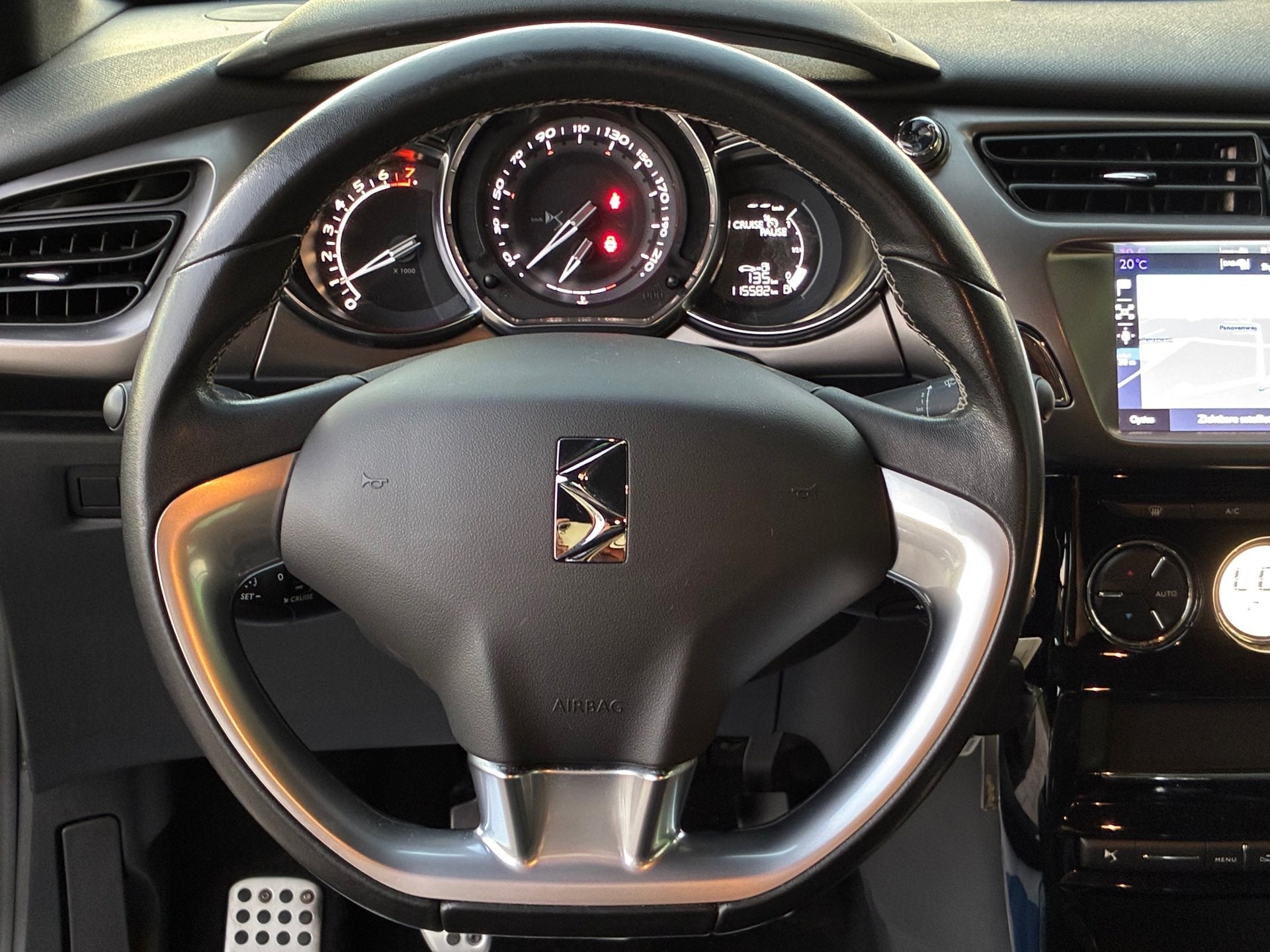 DS 3 1.2 PureTech Business|1e Eigenaar|Navigatie|CruiseContr, Auto's, Voorwielaandrijving, Gebruikt, 1199 cc, 82 pk