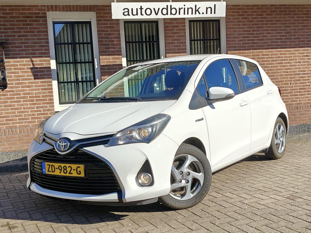 Toyota Yaris 1.5 Hybrid Lease, CAMERA / NAVI / CRUISE CONTRO, Auto's, 1497 cc, Gebruikt, Euro 6, 4 cilinders