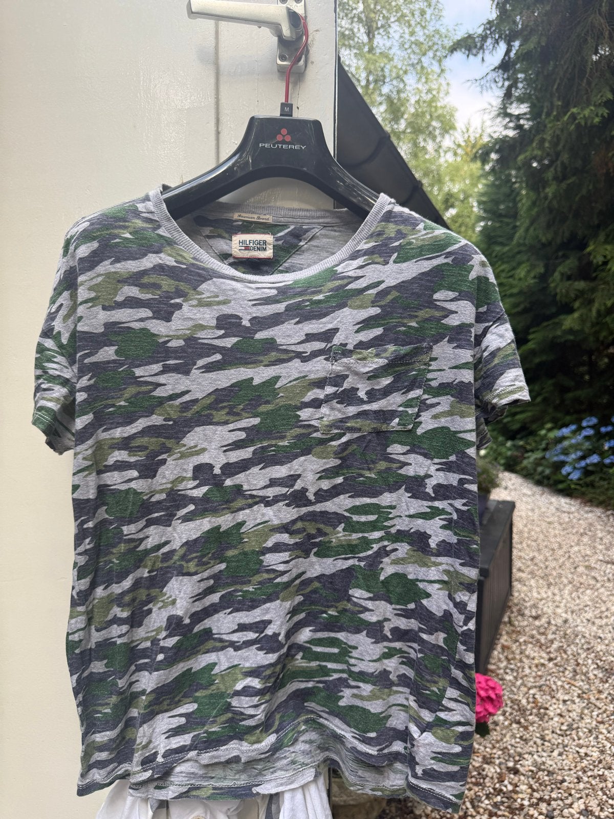 Tommy Hilfiger legerprint T-shirt unisex maat S, Ophalen, Gedragen, Maat 46 (S) of kleiner, Groen