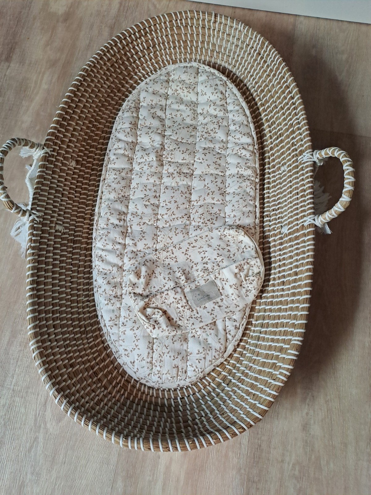 Mozes mandje met matrasje en billendoekjes tasje., Ophalen, Zo goed als nieuw