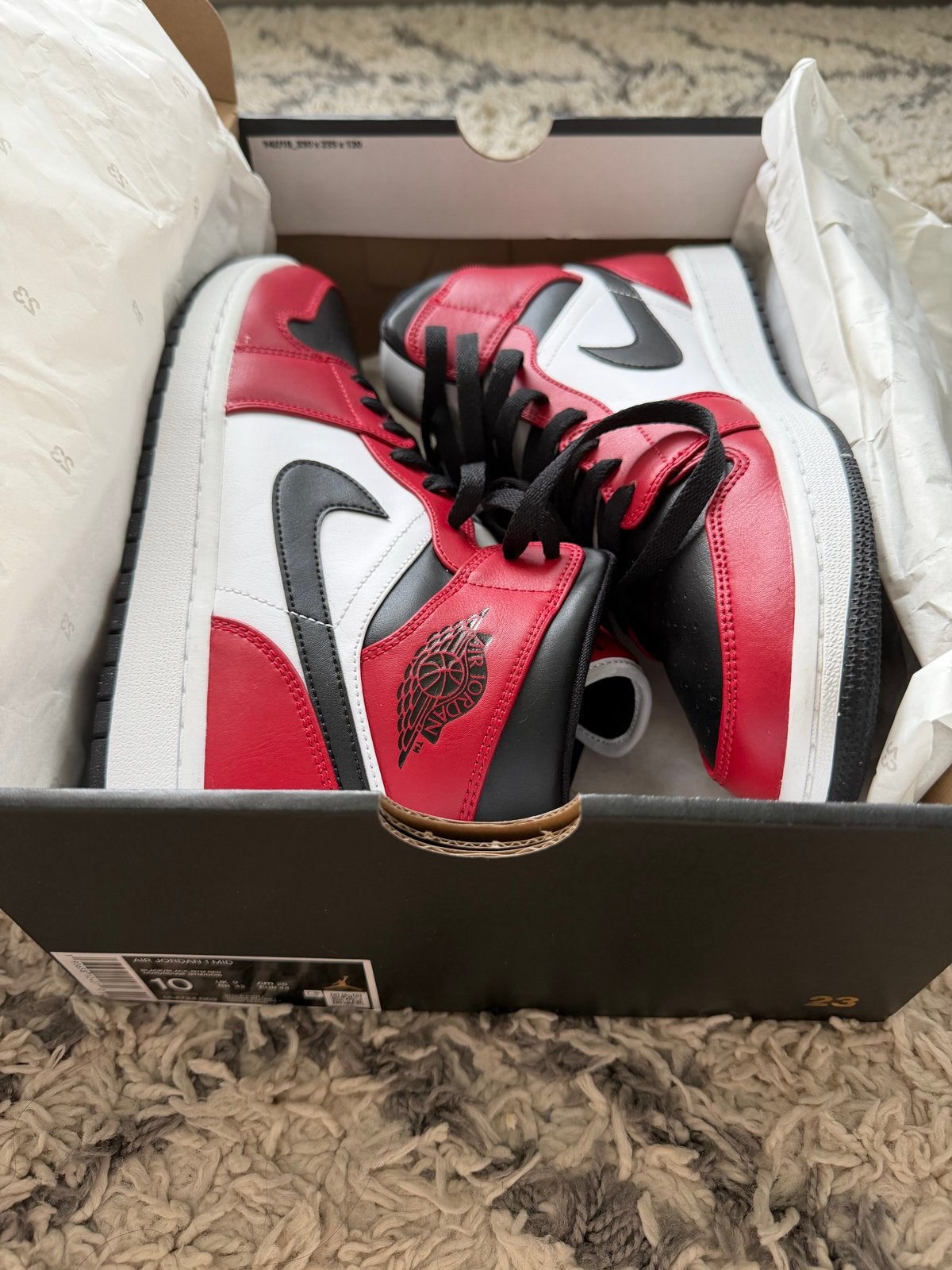 Jordan 1 Mid Chicago Black Toe  US10, Kleding | Heren, Schoenen, Ophalen of Verzenden, Zo goed als nieuw, Zwart, Sneakers of Gympen