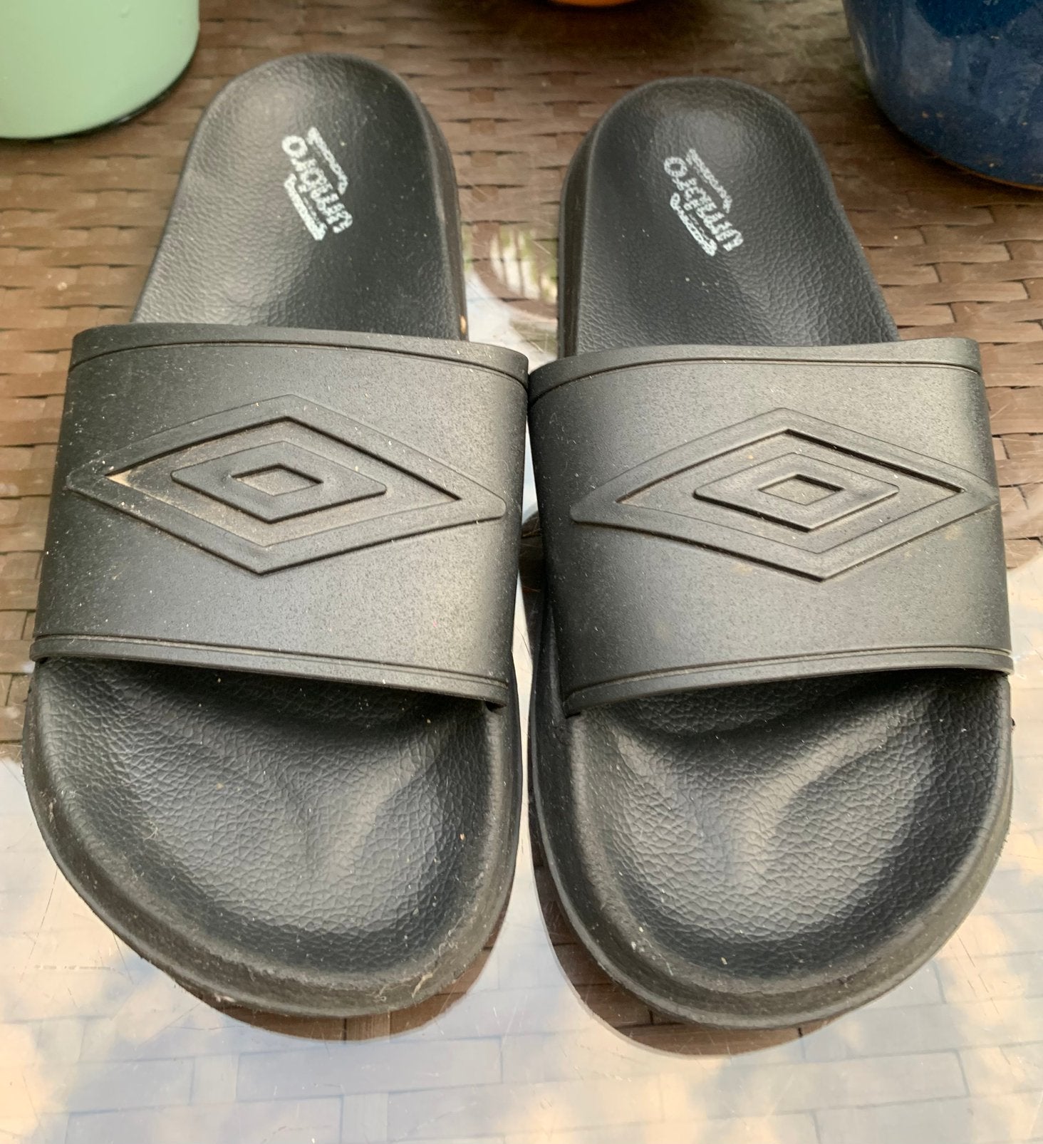 Zwarte Umbro badslippers, Kleding | Heren, Badmode en Zwemkleding, Ophalen of Verzenden, Overige maten, Zwart