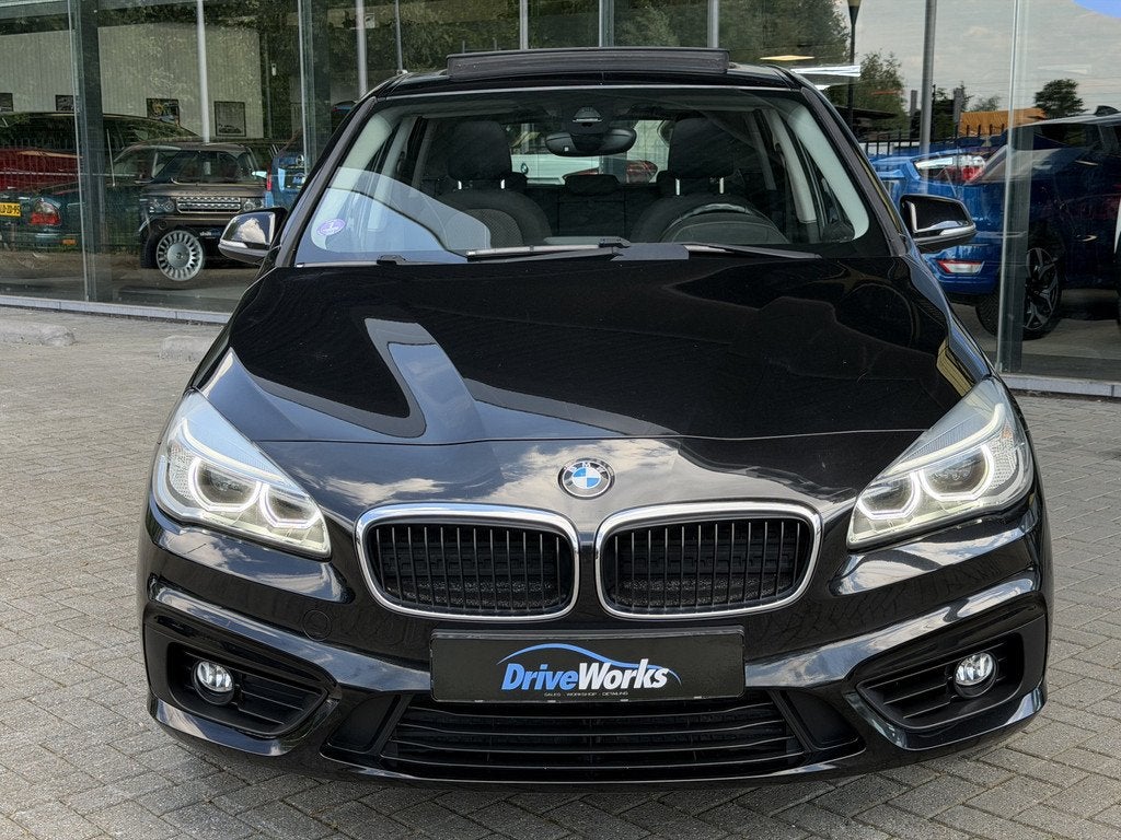 BMW 2 Serie Active Tourer 218i | PANO | LED | Executive | Xe, Auto's, BMW, Gebruikt, Met garantie (alle), Zwart, Bedrijf