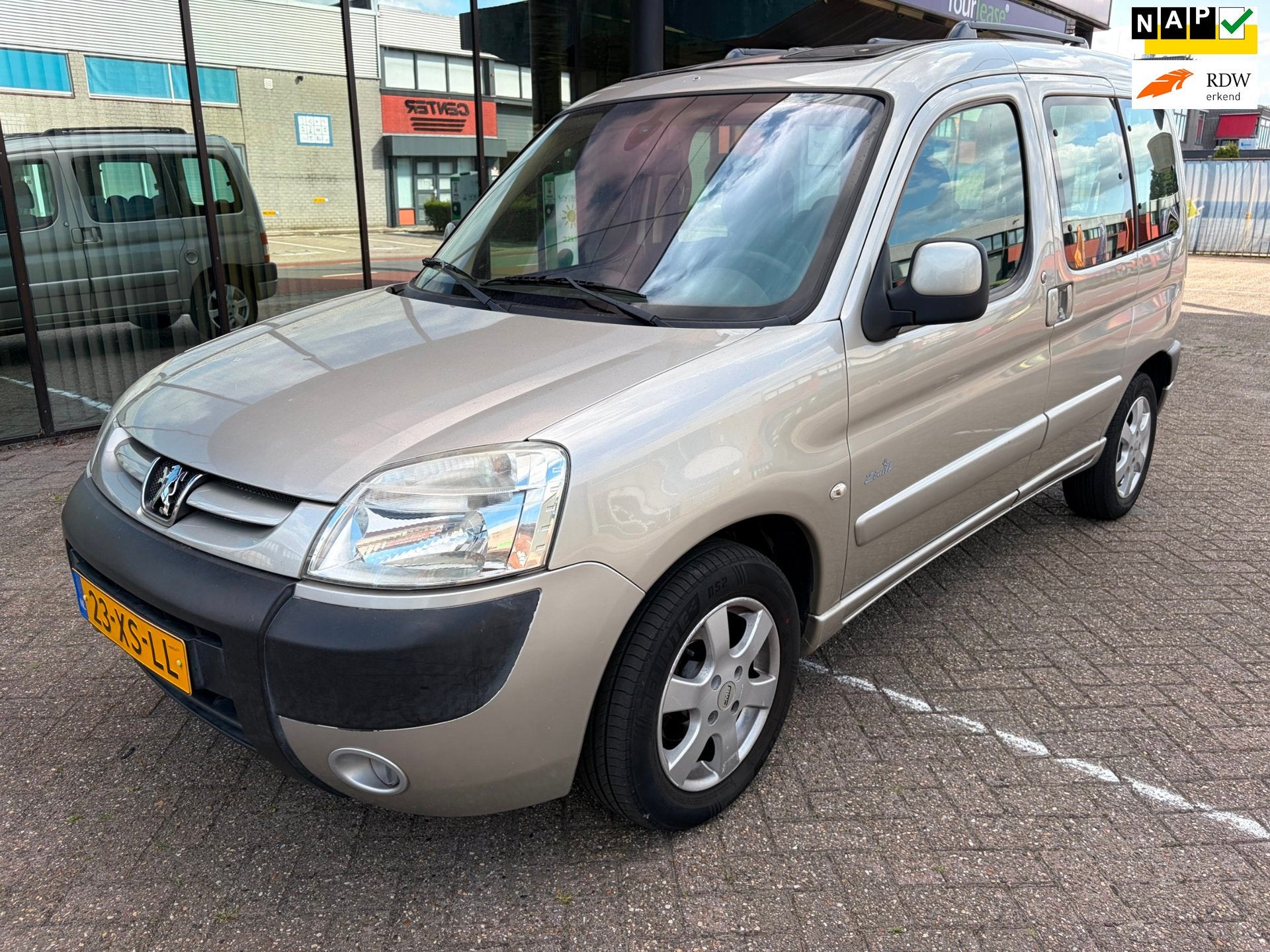 Peugeot Partner MPV 1.6-16V Zenith 4 / Pano'dak / Airco / Tr, Auto's, Gebruikt, Origineel Nederlands, Bedrijf, Handgeschakeld