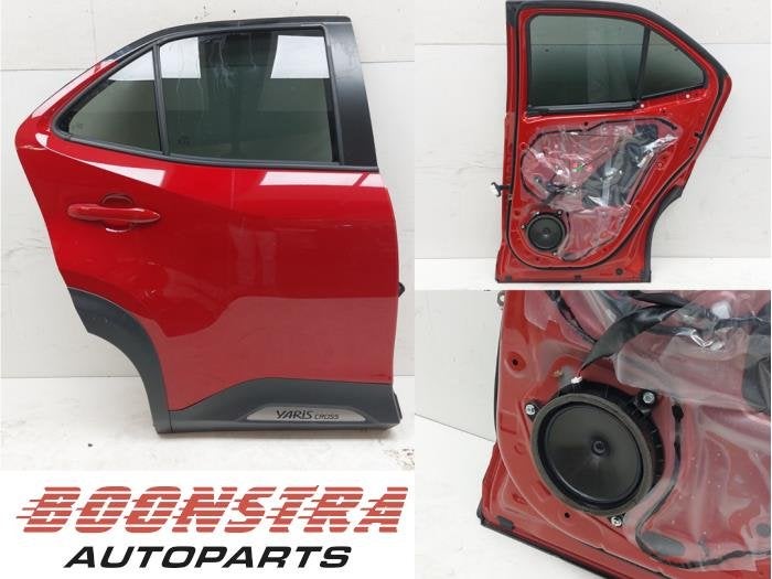 Portier 4Deurs rechts-achter van een Toyota Yaris Cross (Yar, Auto-onderdelen, Gebruikt, -, Deur, -