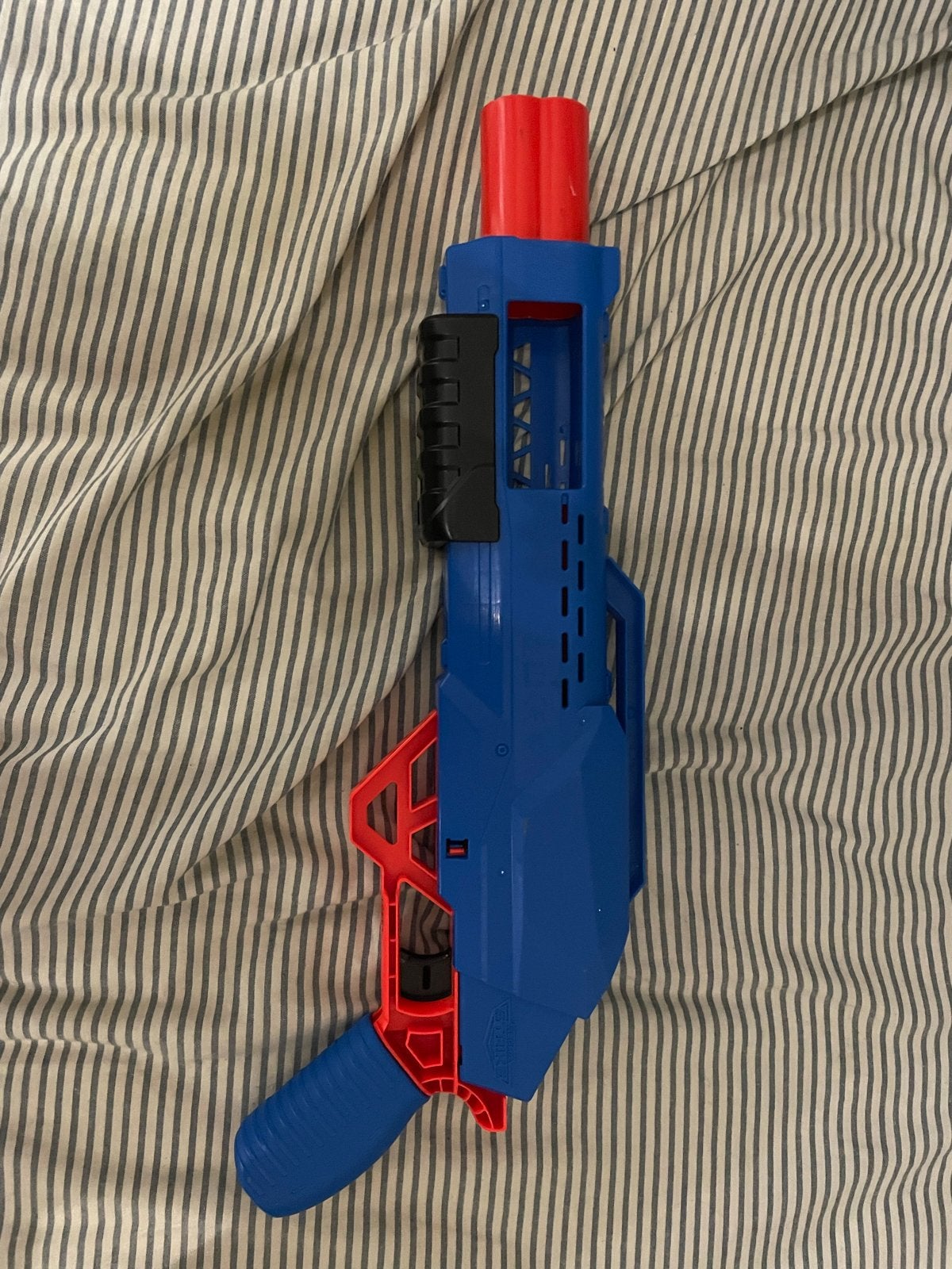 Nerf shotgun - Speelgoedblaster met darts, Ophalen of Verzenden, Gebruikt