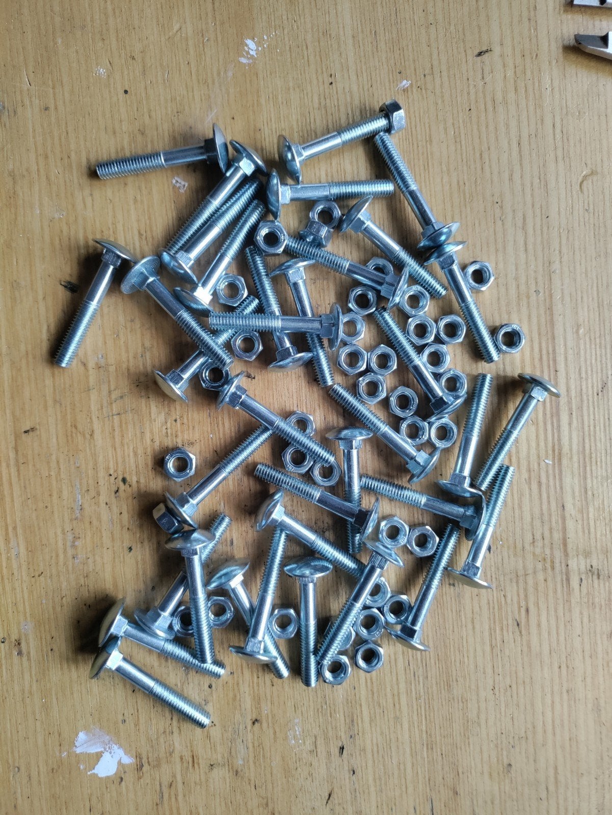 34 Slotbouten M6 x 45 mm met moeren, Ophalen, Nieuw, Minder dan 50 mm, Bouten of Moeren