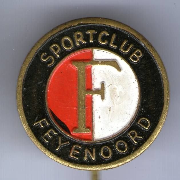 Sportclub Feyenoord koper voetbal speldje ( Z_023), Ophalen of Verzenden, Zo goed als nieuw, Sport, Speldje of Pin