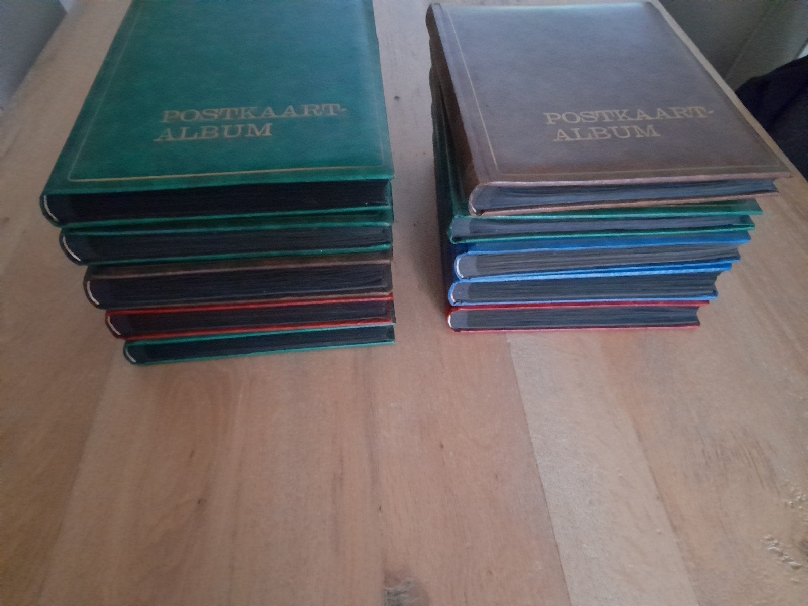 Grote verzameling ansichtkaarten in 10 albums, Ophalen, 1960 tot 1980, Zuid-Holland